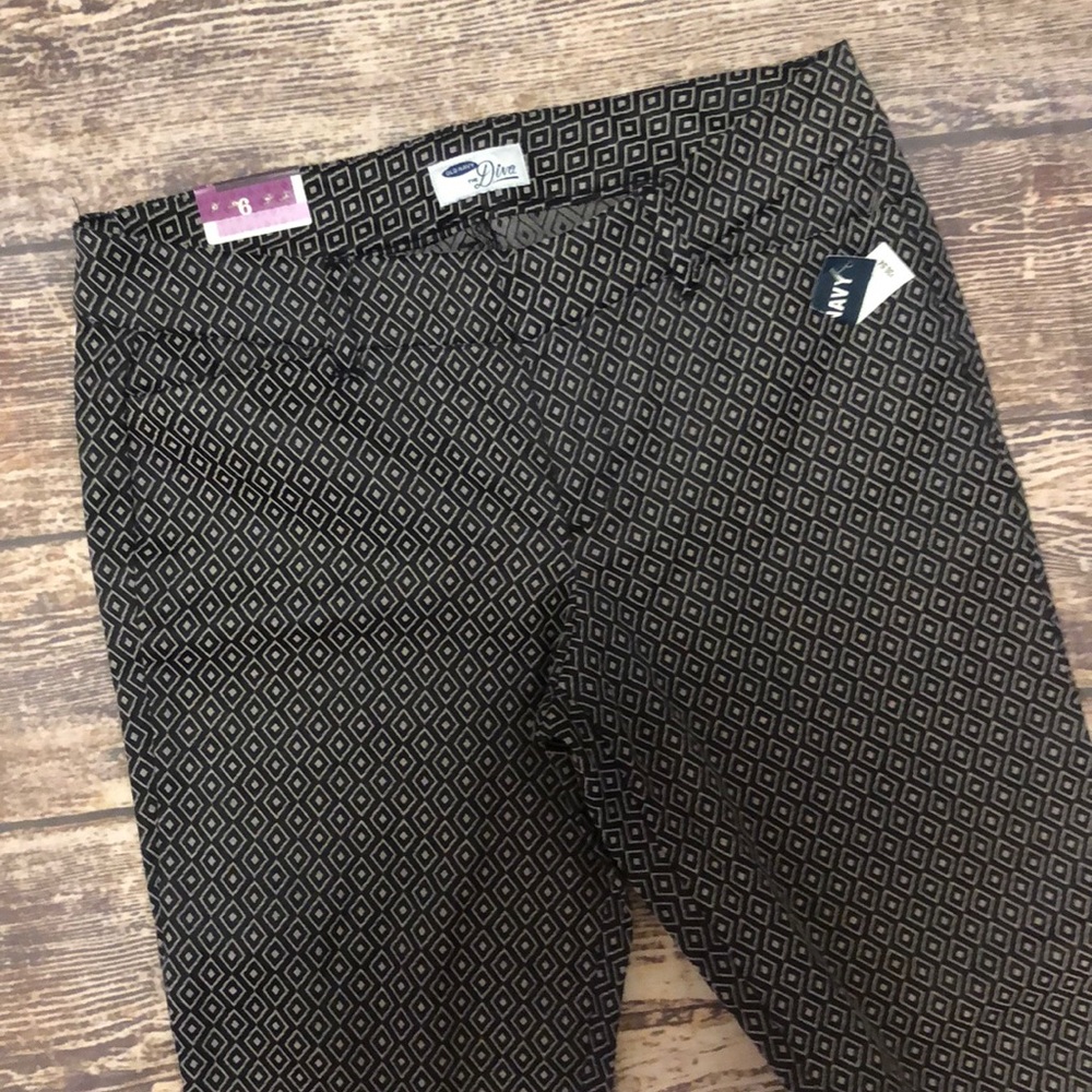 NWT SKINNY ANKLE PANTS
